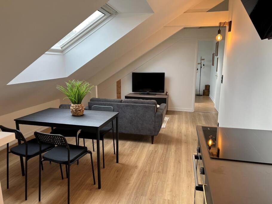 Appartement T3 Coeur De Dinan Kültér fotó